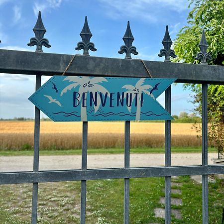 リド・デッレ・ナツィオーニ Tra Campagna E Mare Bed & Breakfast エクステリア 写真