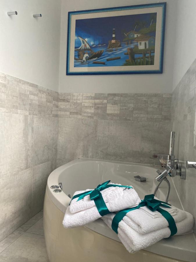 リド・デッレ・ナツィオーニ Tra Campagna E Mare Bed & Breakfast エクステリア 写真